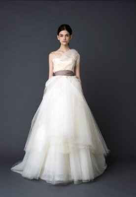 Vera Wang 2012 - modelo 10