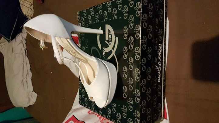 Mis hermosas zapatillas - 1