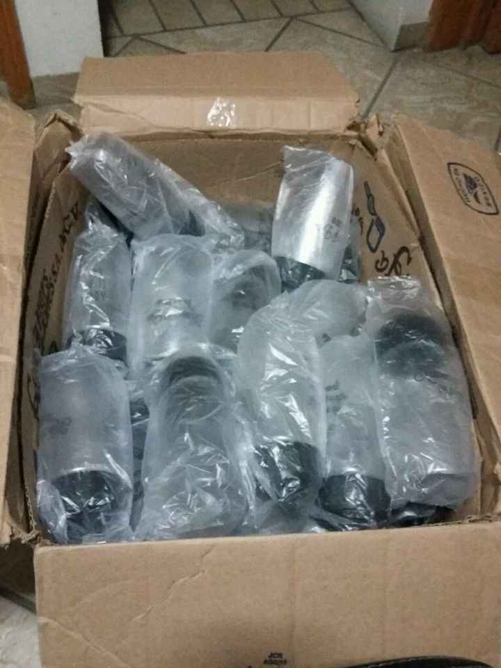 A 12 dias  mis recuerditos: los termos :) - 5