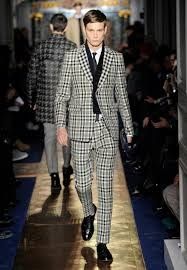 traje con cuadros