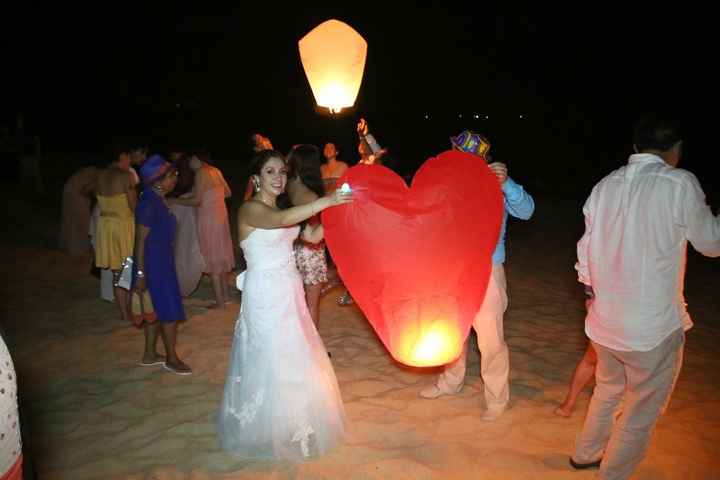 el globo de los novios