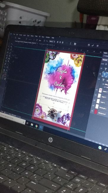 Trabajando en las invitaciones - 2