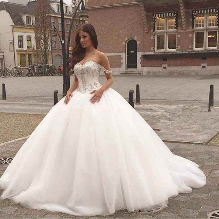 Que opinan de este vestido?