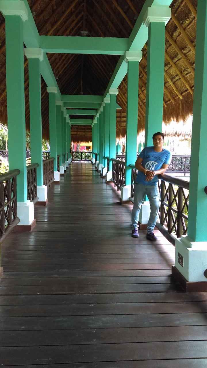 Mi esposo en el hotel