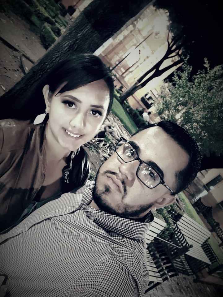 Reto con regalo: Sube una foto con tu pareja🎁 - 1