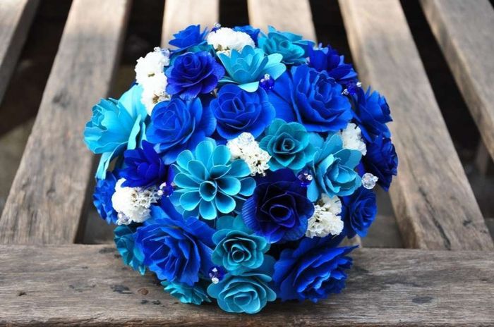 diferentes tonos de azul