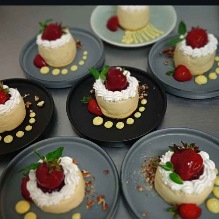 Banquetes o mesa de postres - 1