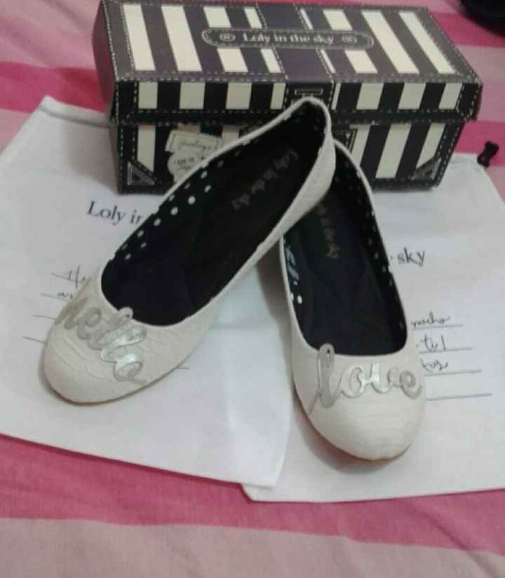 Y para los zapatos de cambio ¿qué par escoges? - 1