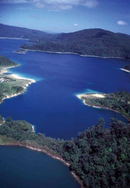LAGO DE MONTEBELLO