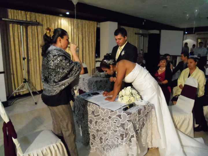 yo firmando