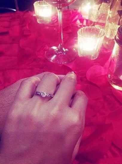 Mi anillo de compromiso :3