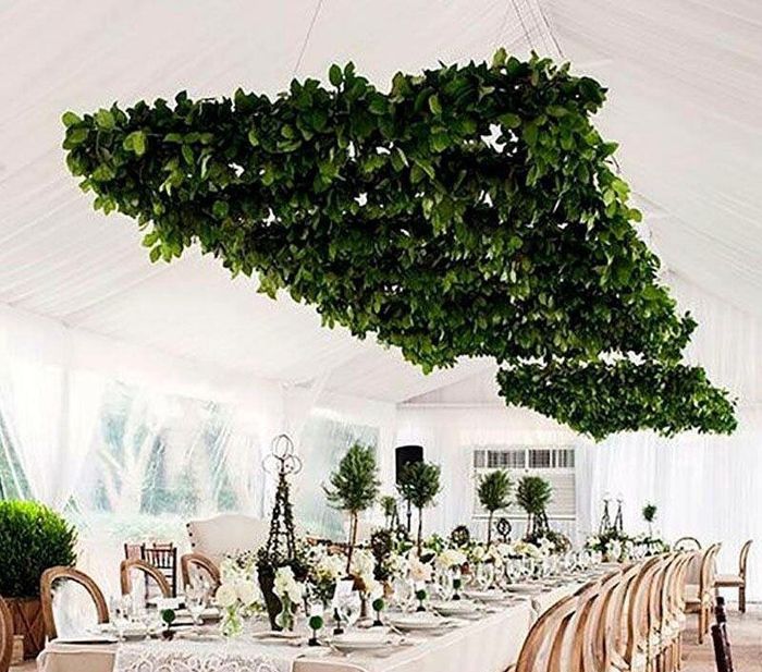 Decoración con arreglos colgados. - 3