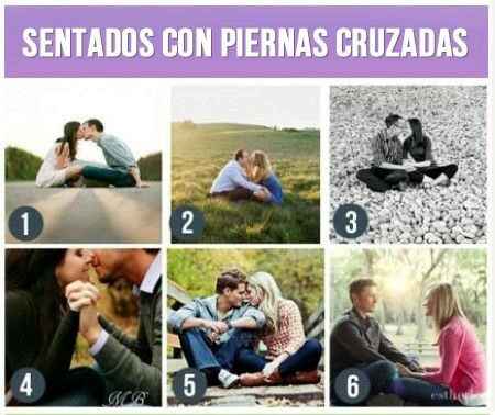 Sentados con piernas cruzadas