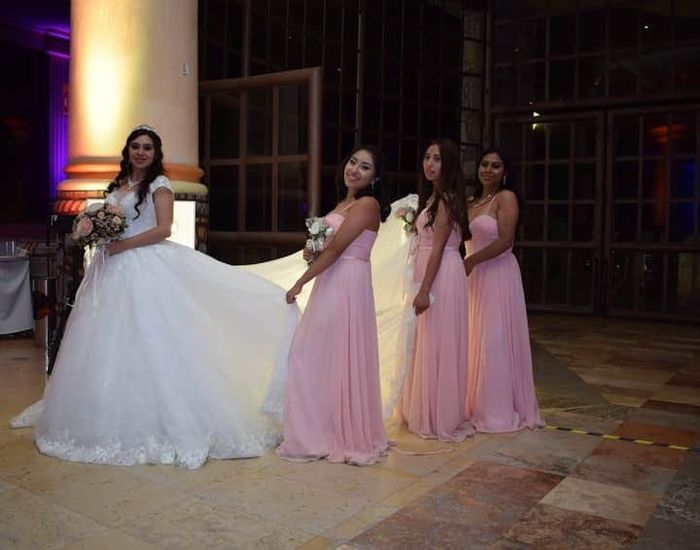 Damas y caballeros de honor 4