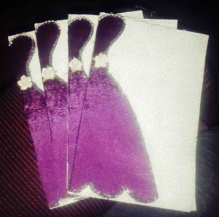 Las invitaciones para cada una de mis damas!