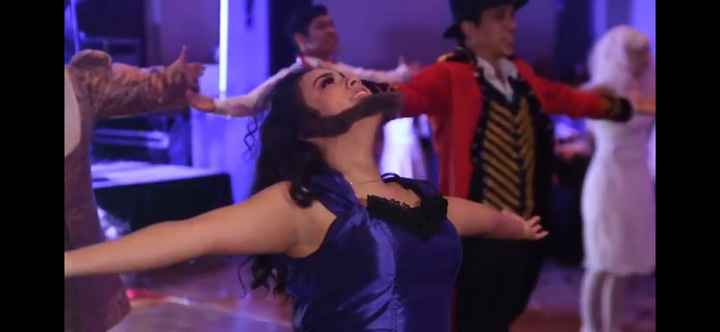 Show durante la cena🥳 - 4