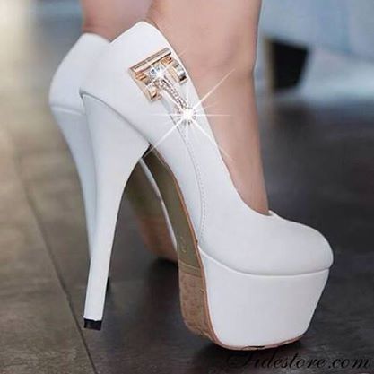 zapatos hermosos de novia