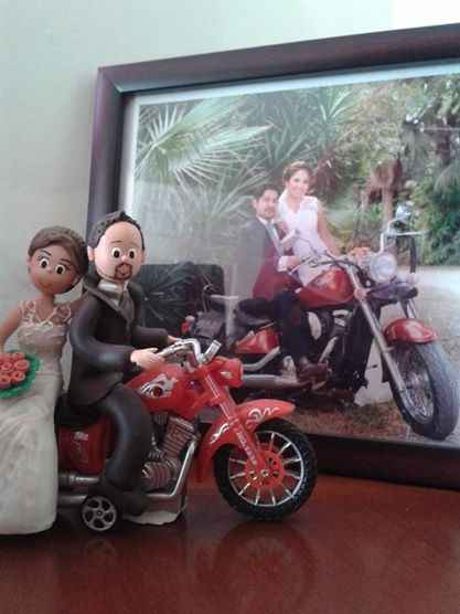 imagen de topper en moto