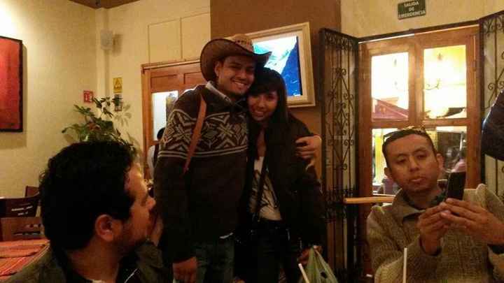 Fotos con sus prometidos!♥️ - 1