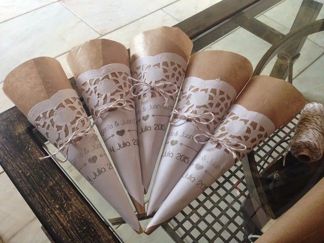 conos para el confeti