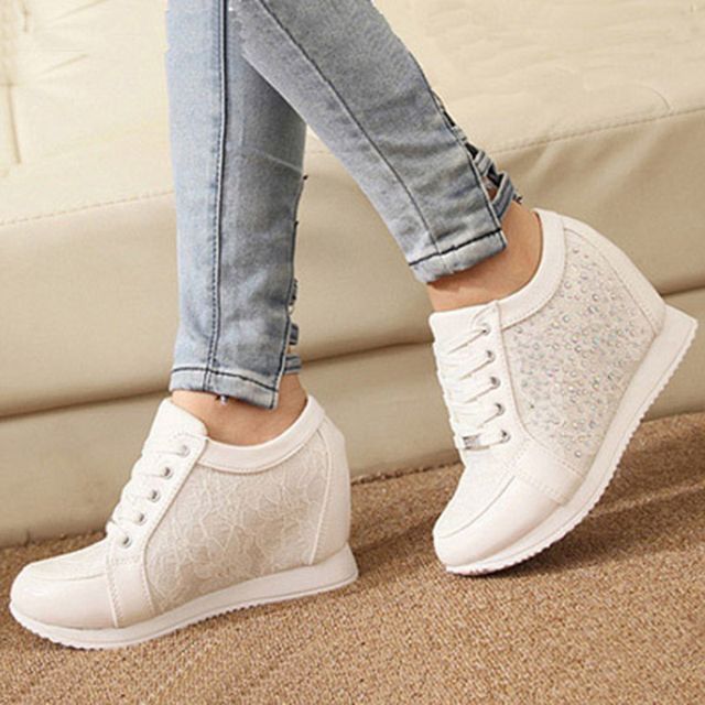 Bellísimas zapatillas - 24