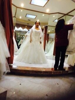 Vestidos vemos...cuál te acomoda, no sabemos! - 1