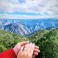 RETO EMOJI 💍 DESCRIBE tu pedida de mano en un emoji 💍 - 1