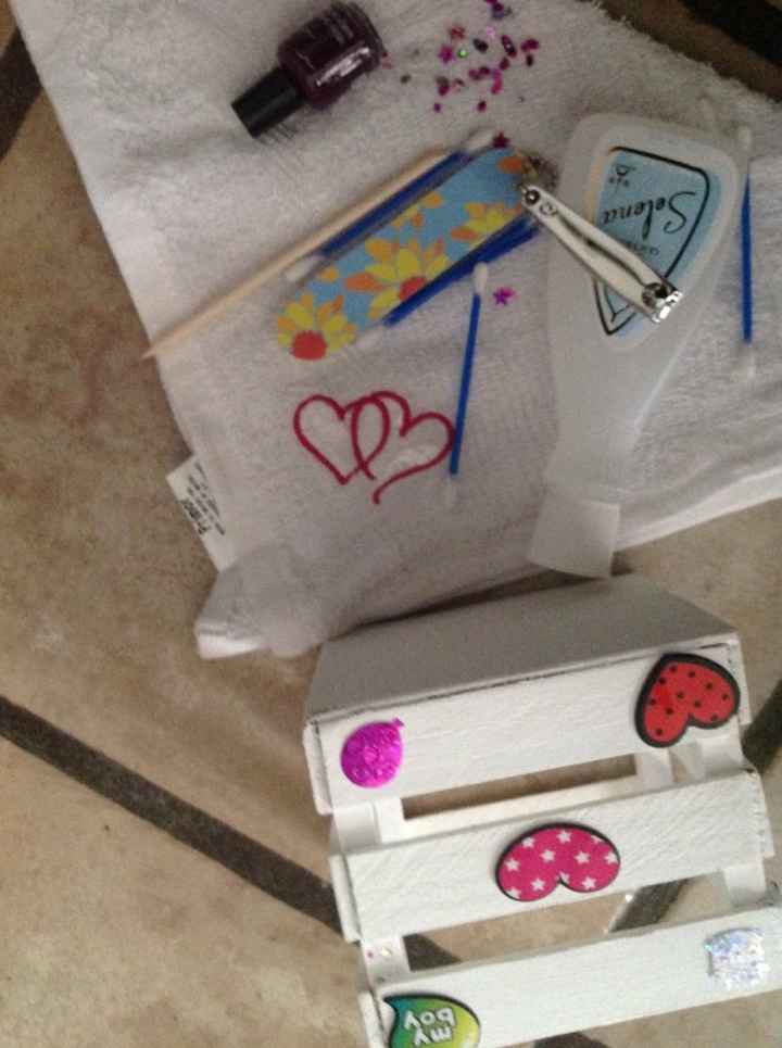 Trípticos y regalito damas - 4