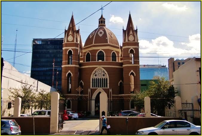 Iglesias del centro de Monterrey  💒 4