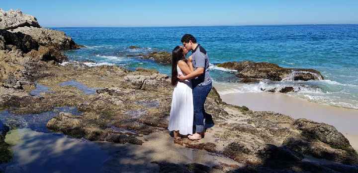 Karla reta a los novios de la comu a subir una foto de ellos besándose - 1