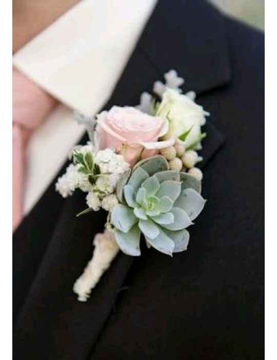 Boutonieres - 4