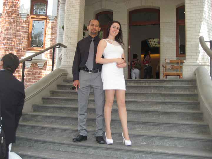Con mi amor en la escalera 2