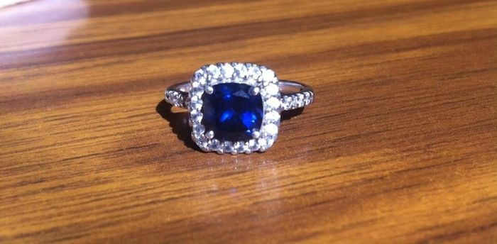 Y si me enseñas tu anillo? - 1