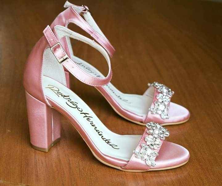 y los zapatos? - 2