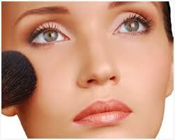 MAQUILLAJE