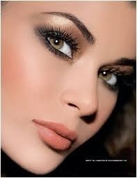 MAQUILLAJE
