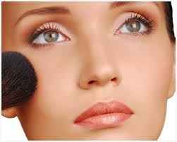 MAQUILLAJE
