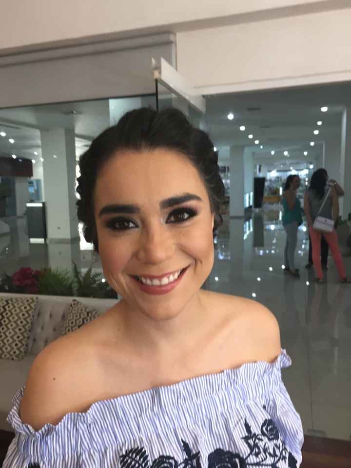 Prueba de peinado y maquillaje - 3