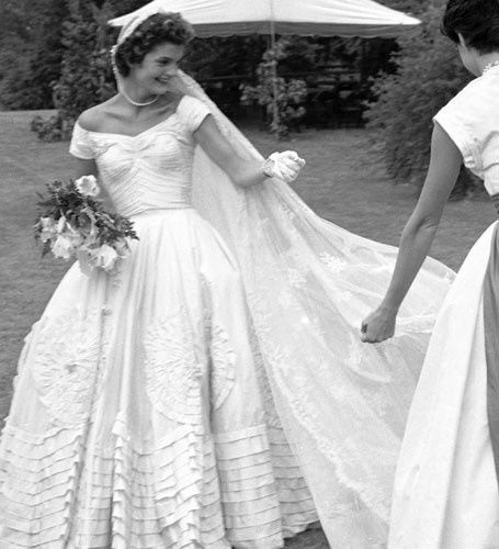 Diez vestidos de novia más famosos - 2