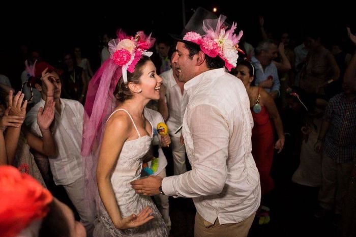Sombreros para los novios - 3