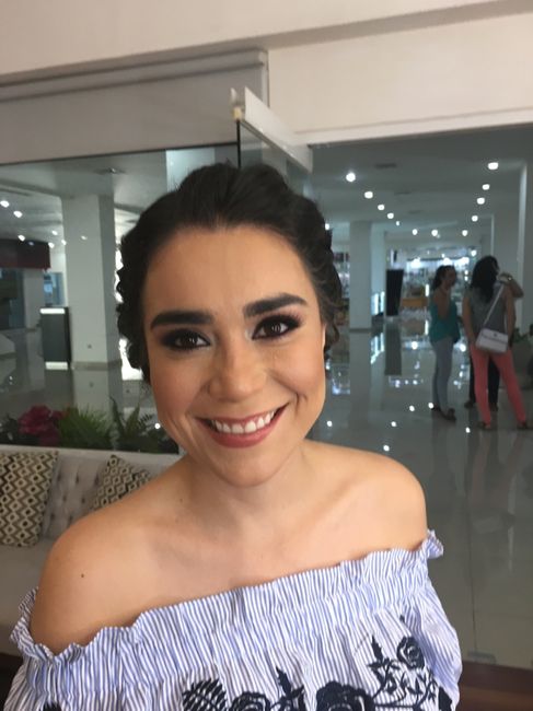 Prueba de peinado y maquillaje - 3