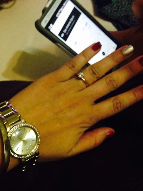 Presuman su anillo de compromiso!! - 1