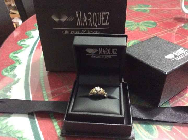 Mi nuevo anillo de compromiso - 2