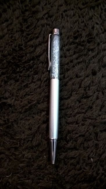 Avances: biblia y plumas - 3