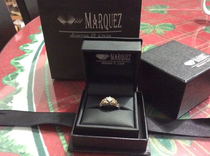 Mi nuevo anillo de compromiso - 2