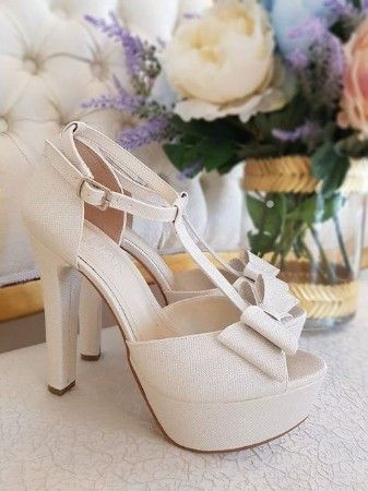 Inspectora de bodas: Zapatos 4