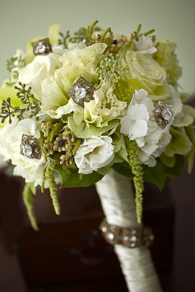Ramo blanco y verde