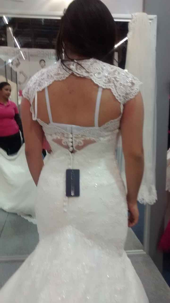 Novias de España 3 espalda