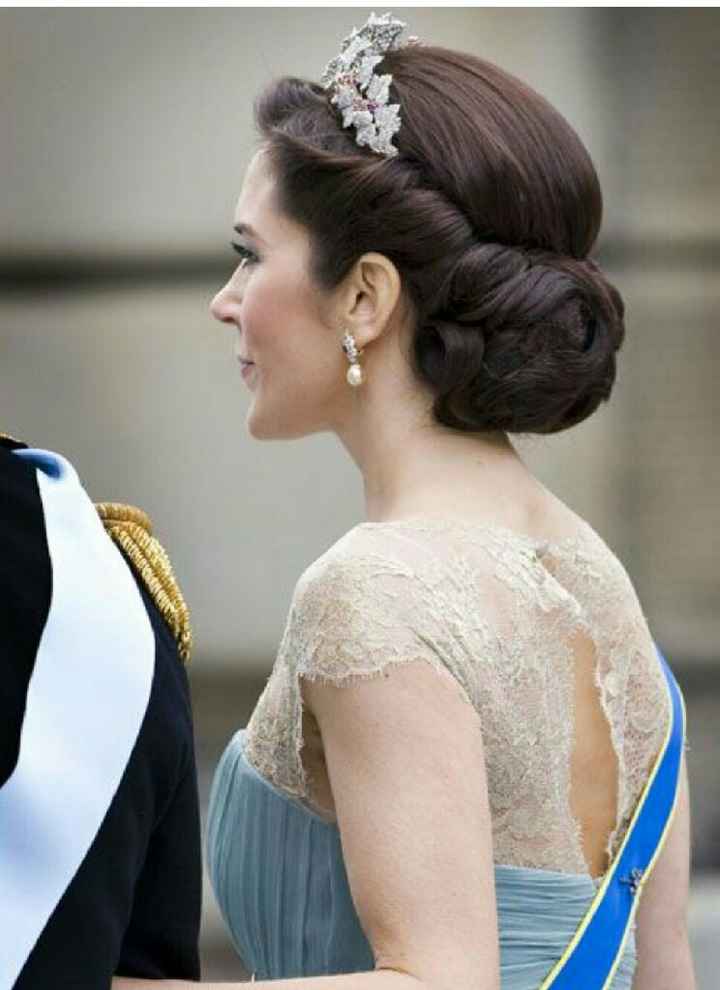 Peinados con tiaras. - 4
