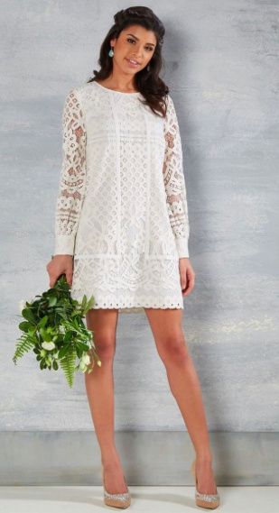 Outfits de novia para la boda civil 6